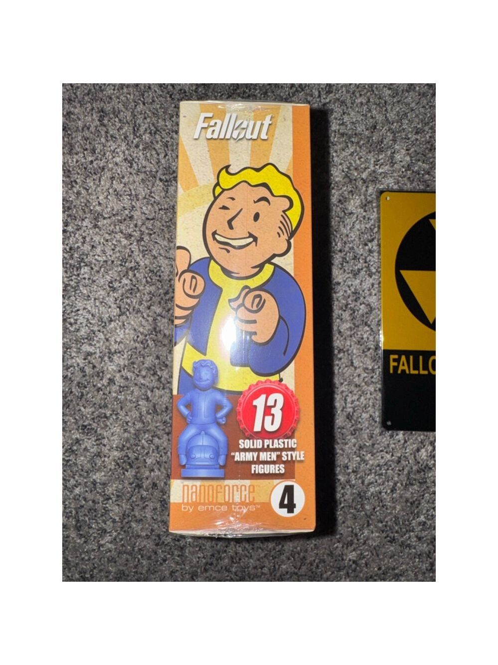 Fallout 76 NanoForce Figure Set + Fallout Shelter Metal Sign Bundle - Picture 6 of 13
